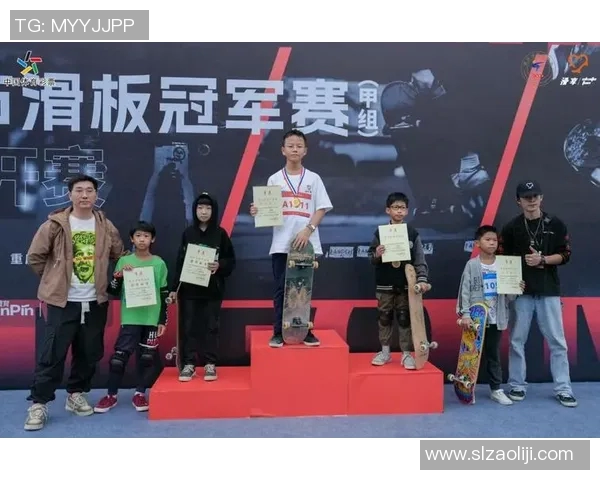 重庆滑板队的速度与技巧探秘滑板运动的魅力与挑战 重庆滑板队的速度与技巧探秘滑板运动的魅力与挑战